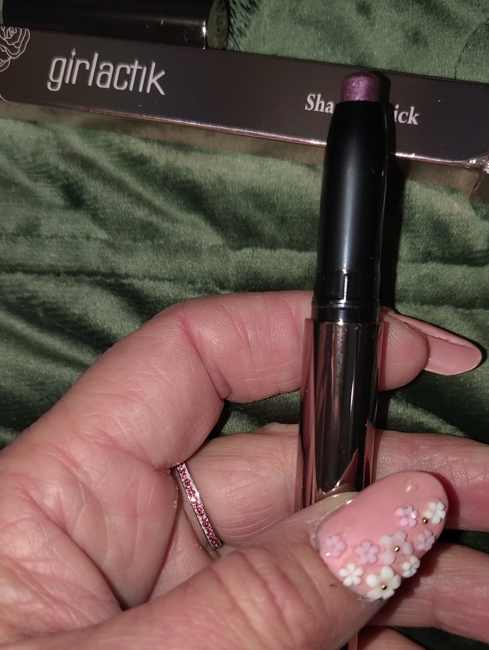 Girlactik Purple Shimmer Shadow Stick - Creamy Shimmer Eye Color